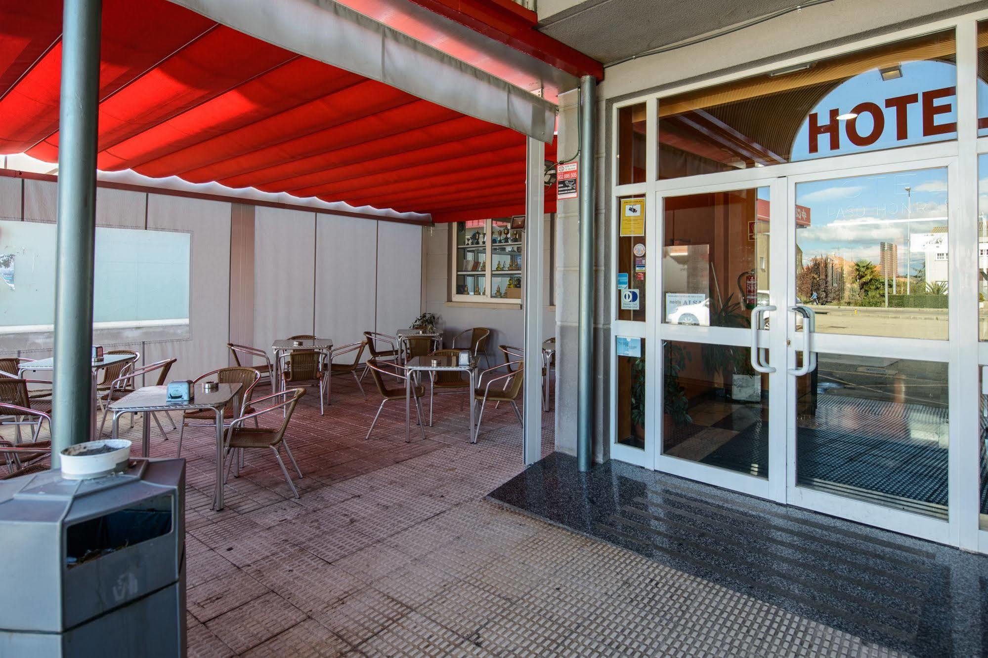 Hotel El Paso Honroso Hospital de Orbigo Exterior photo